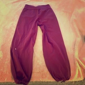 Lululemon wideleg leasure pants size 12